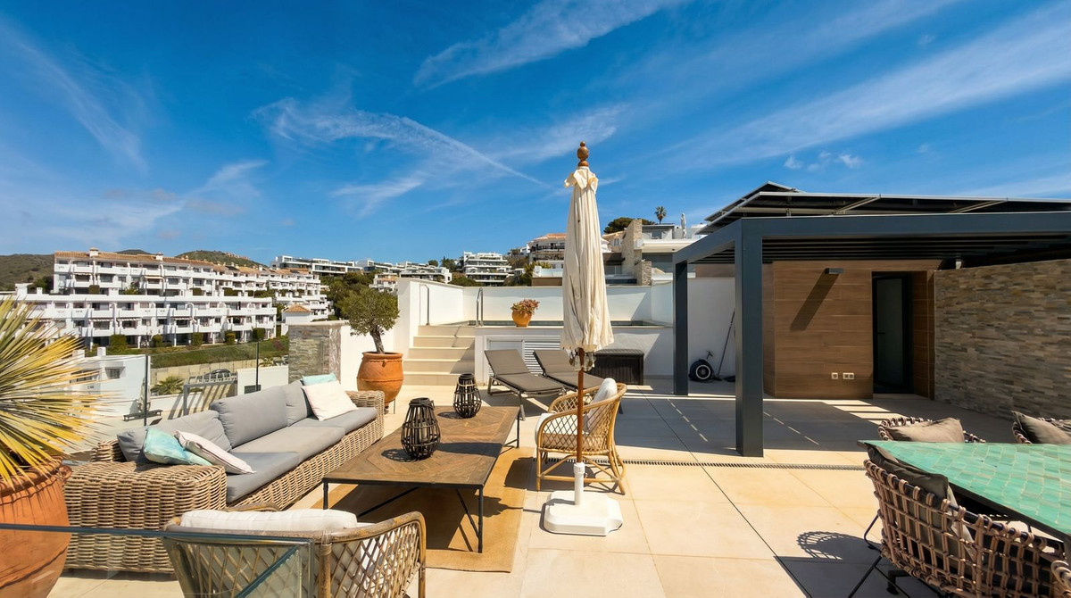 Appartement te koop in Cabopino | 3 slaapkamers H5410342