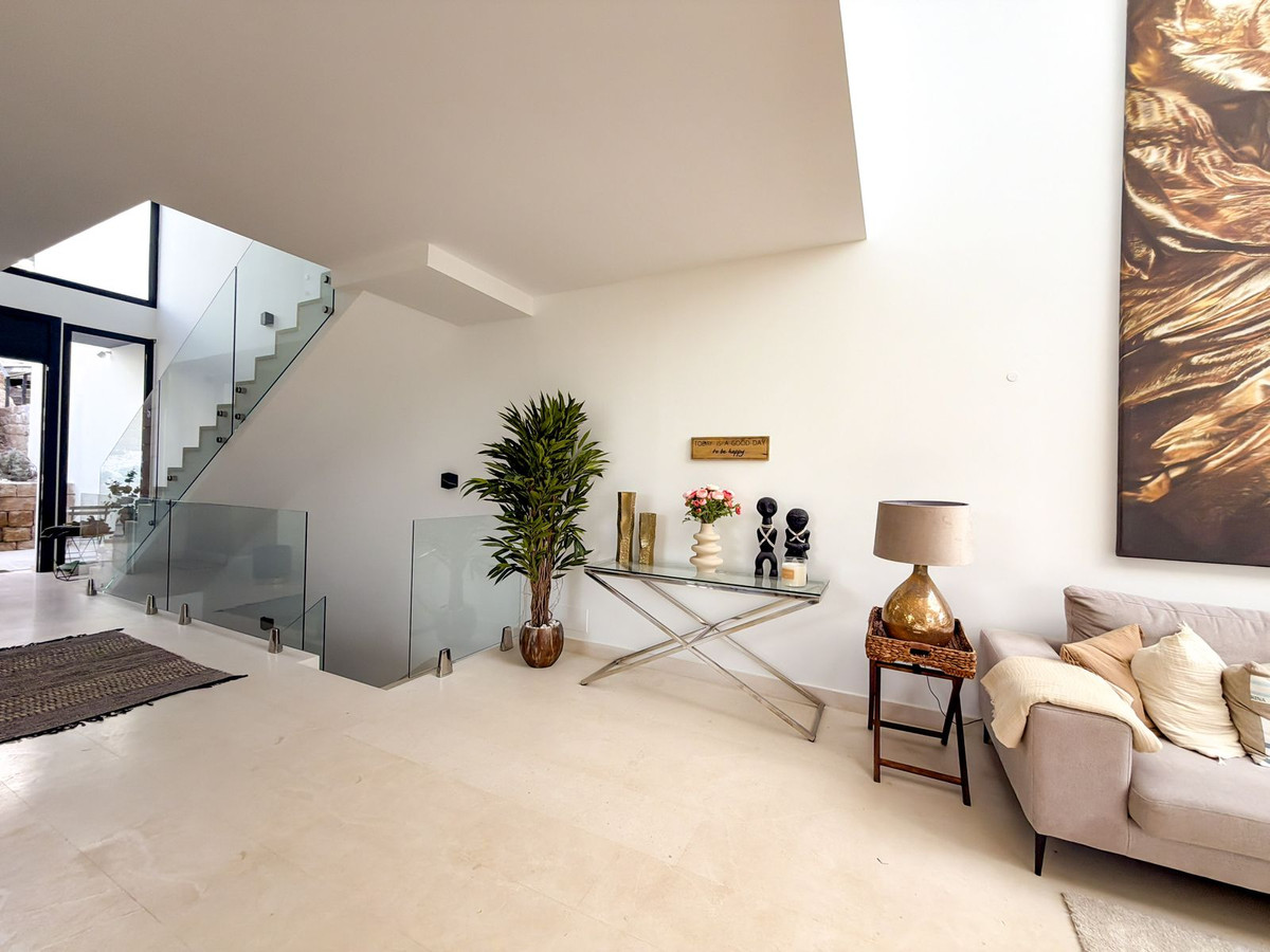 Property main view 14
