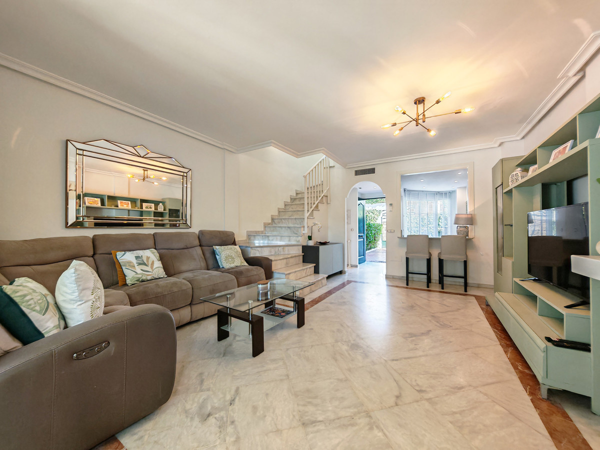 Huis te koop in Cabopino | 3 slaapkamers H5526946