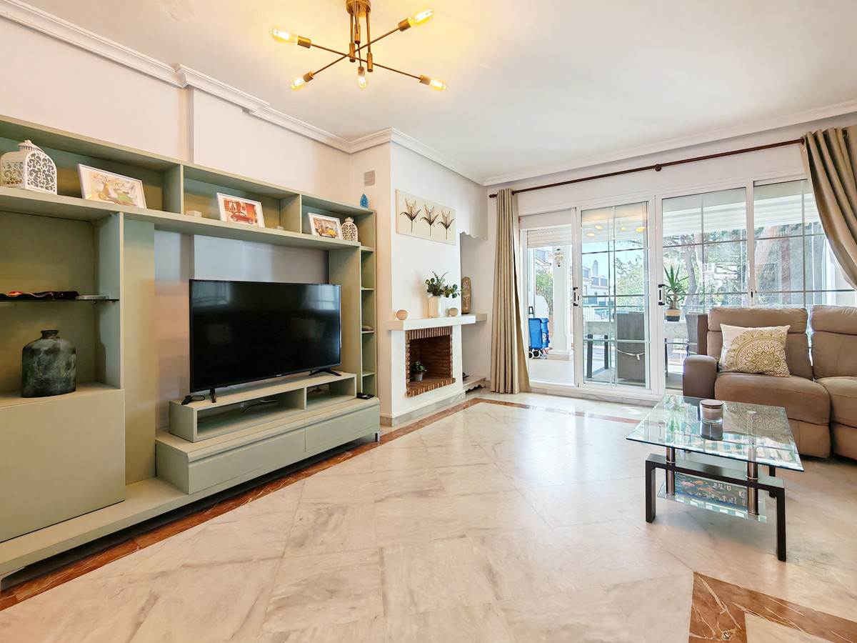 Huis te koop in Cabopino | 3 slaapkamers H5526946