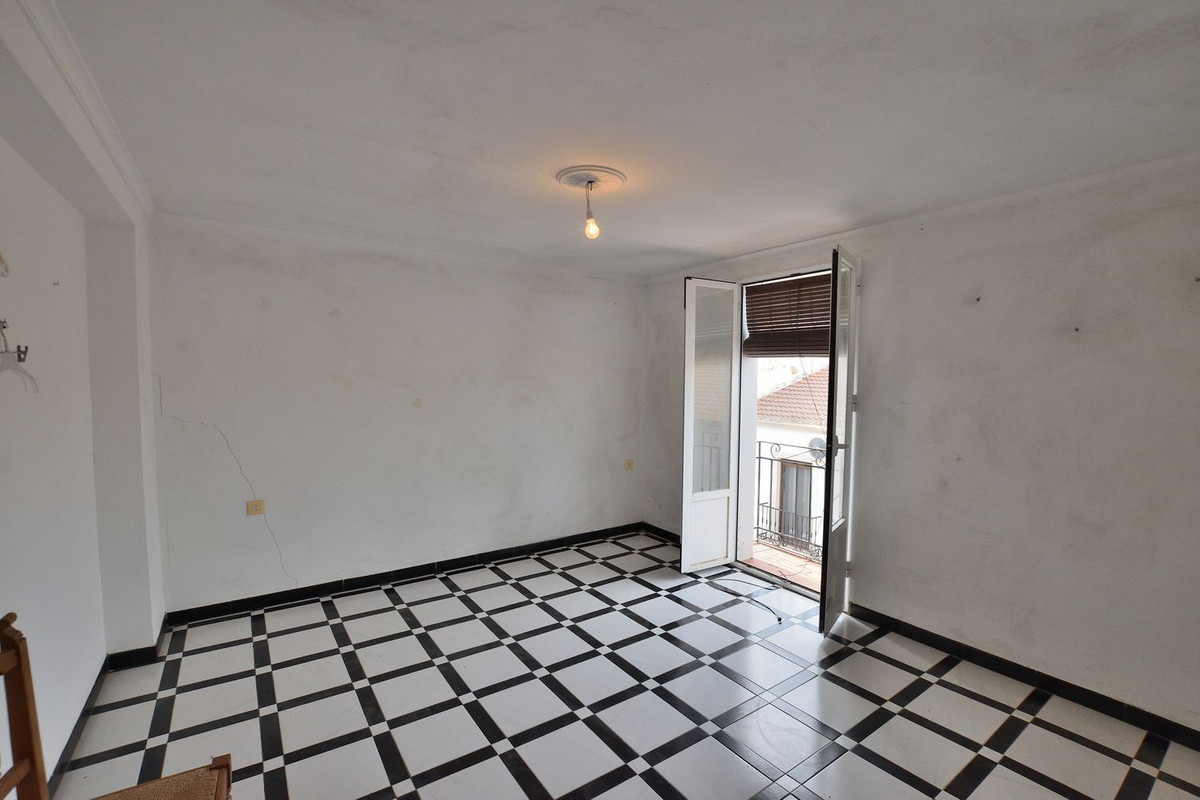 Property main view 25