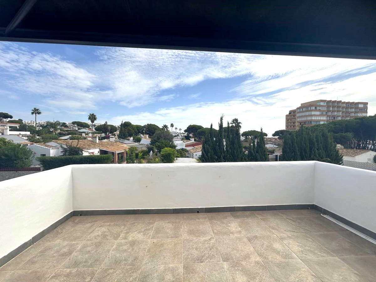 Huis te koop in Calahonda | 4 slaapkamers H4853023