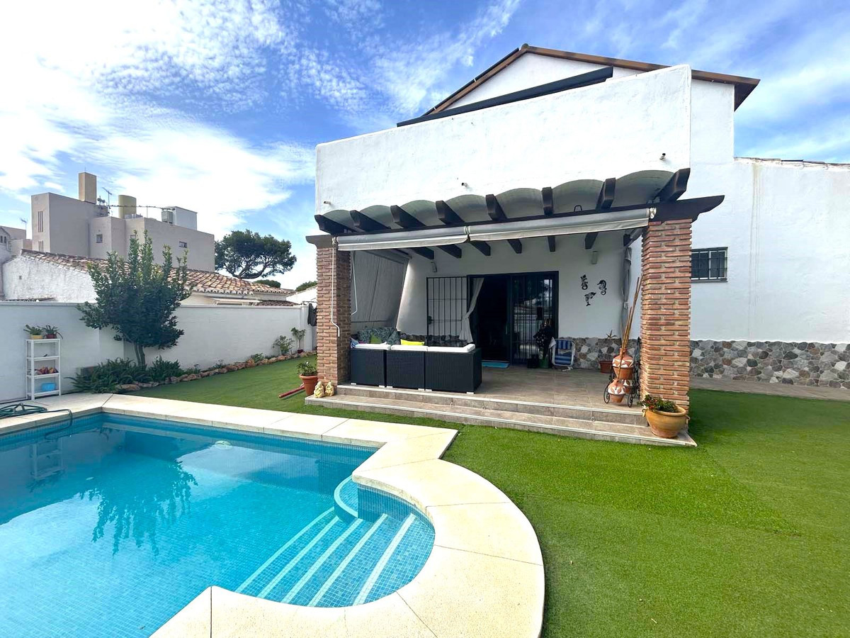 Huis te koop in Calahonda | 4 slaapkamers H4853023