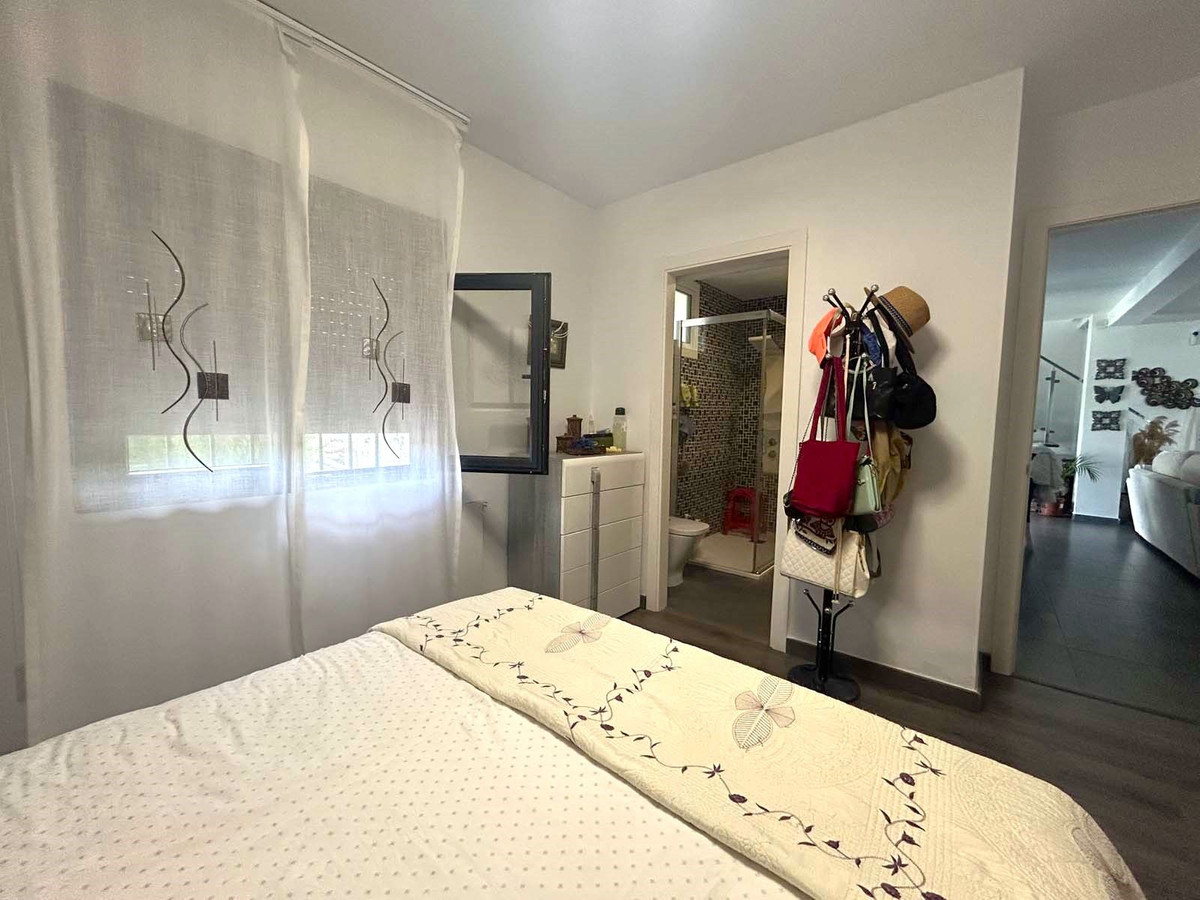 Huis te koop in Calahonda | 4 slaapkamers H4853023