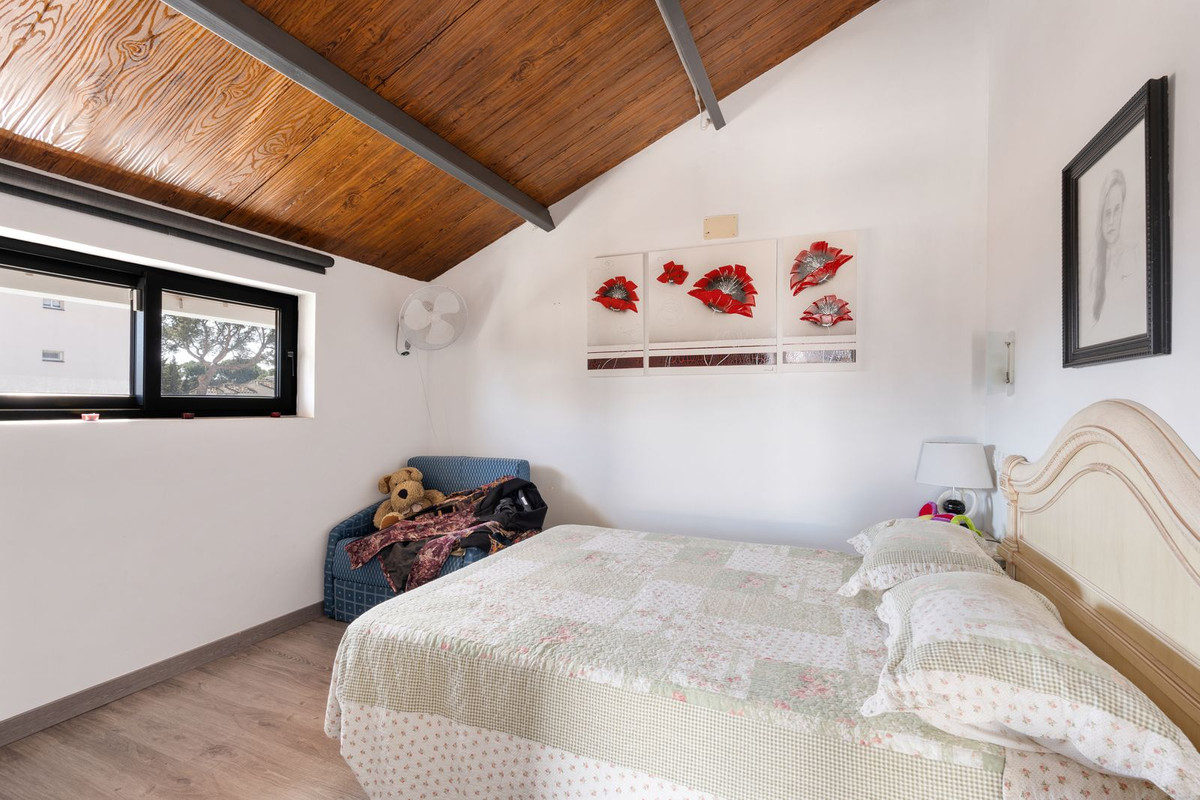 Huis te koop in Calahonda | 4 slaapkamers H4978942