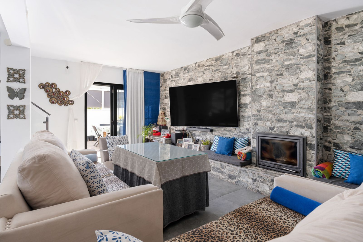 Huis te koop in Calahonda | 4 slaapkamers H4978942