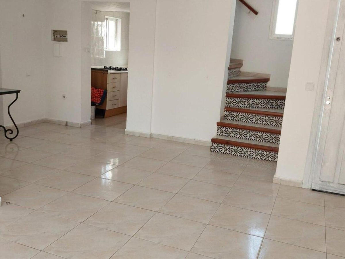 House for sale in Calahonda | 4 bedrooms H5025967