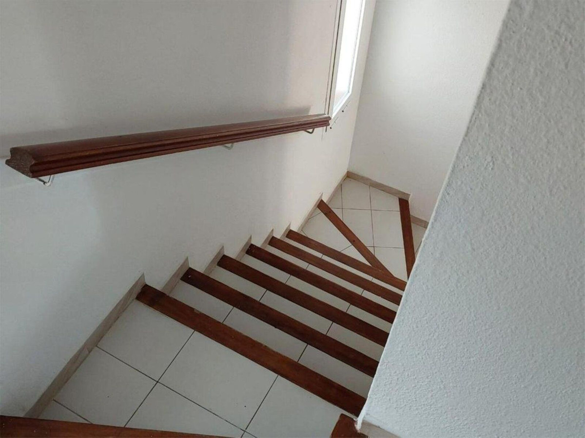 House for sale in Calahonda | 4 bedrooms H5025967