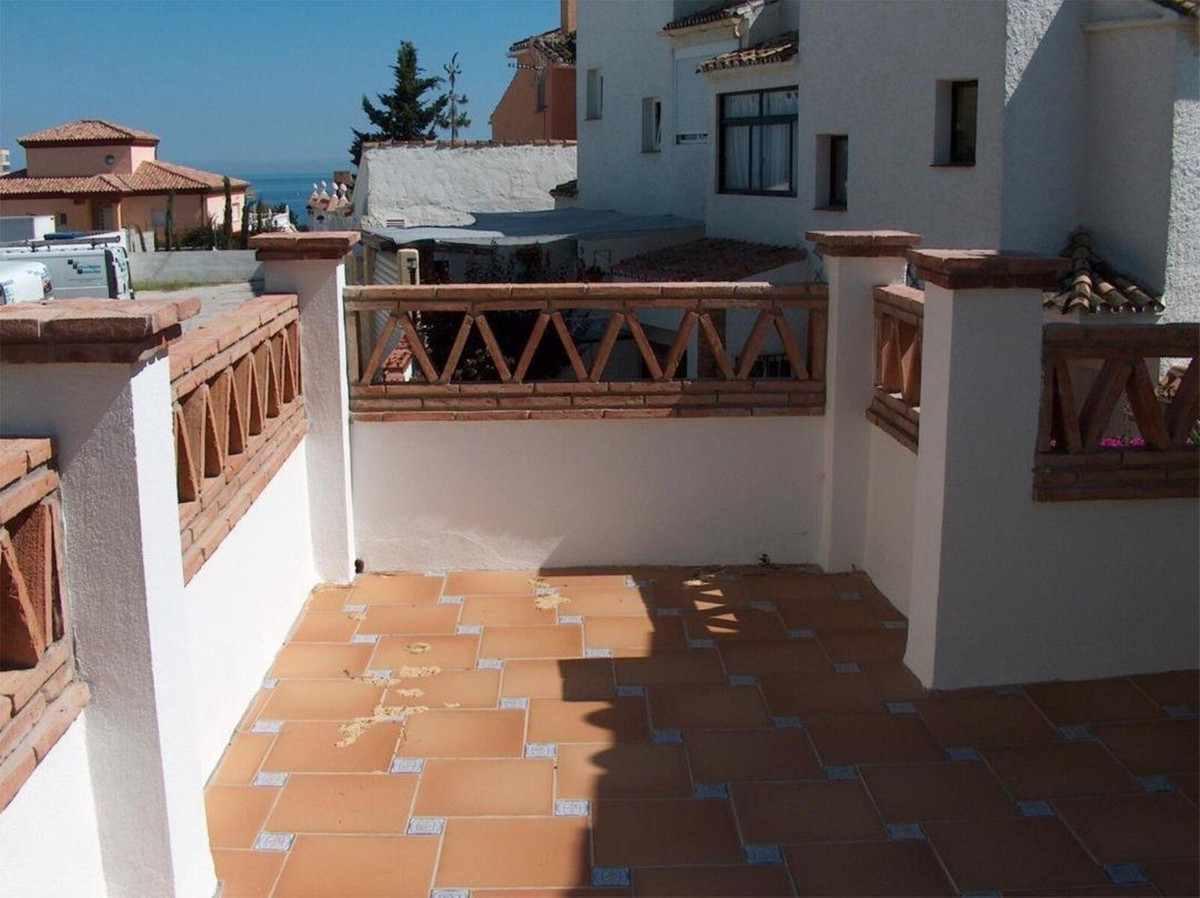 House for sale in Calahonda | 4 bedrooms H5025967