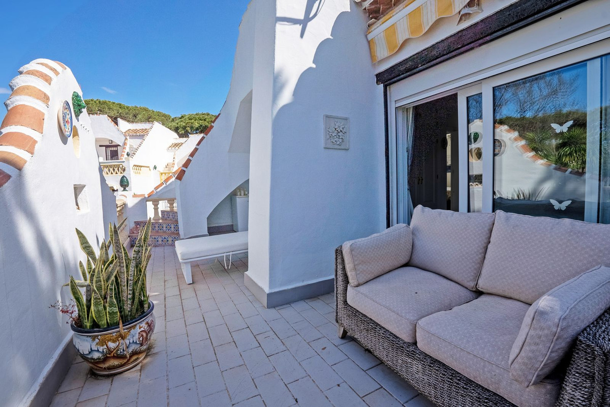 Semi-Vrijstaande Villa in Calahonda-11