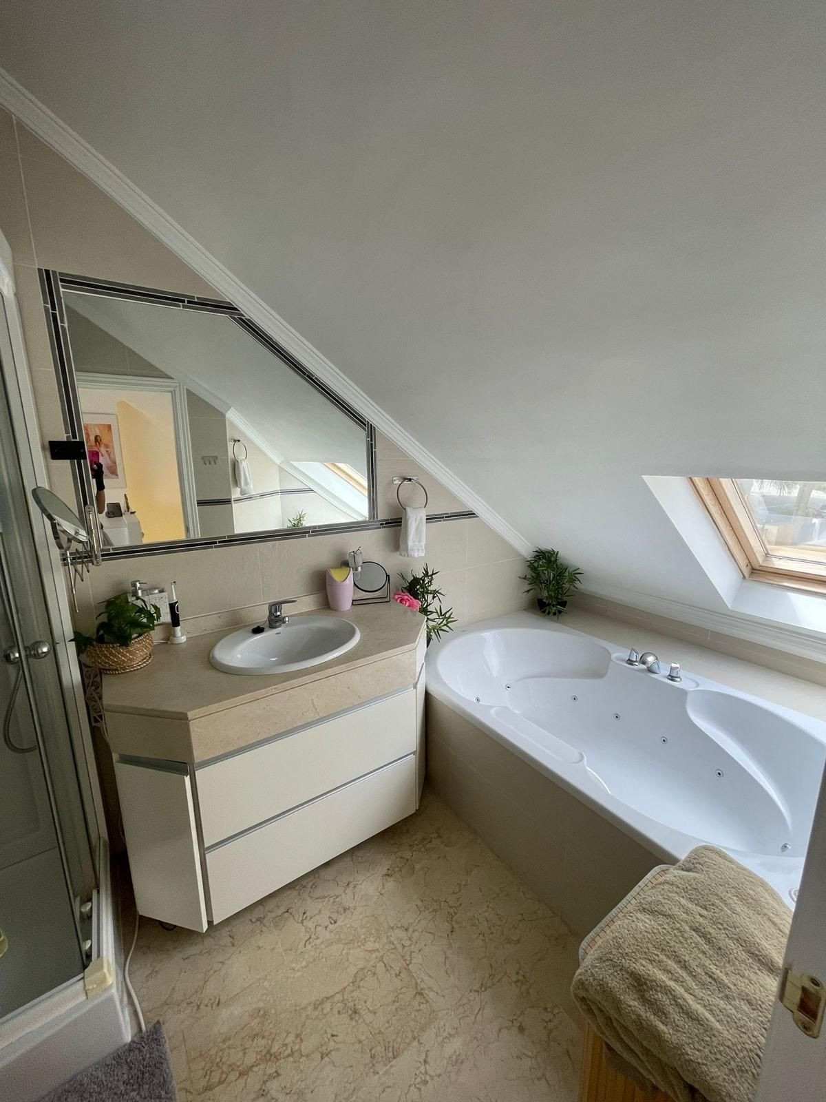 Geschakelde Woning in Calahonda-13