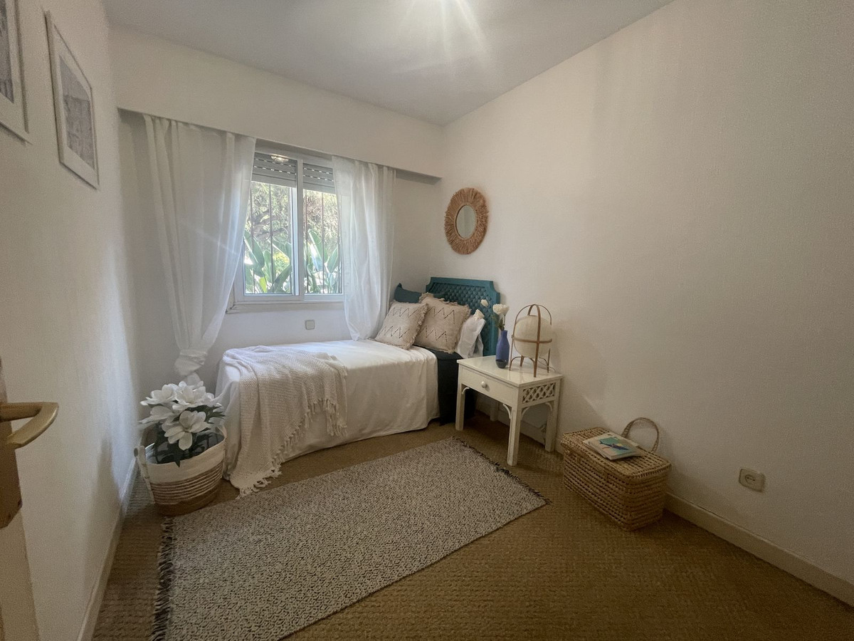 Geschakelde Woning in Calahonda-10