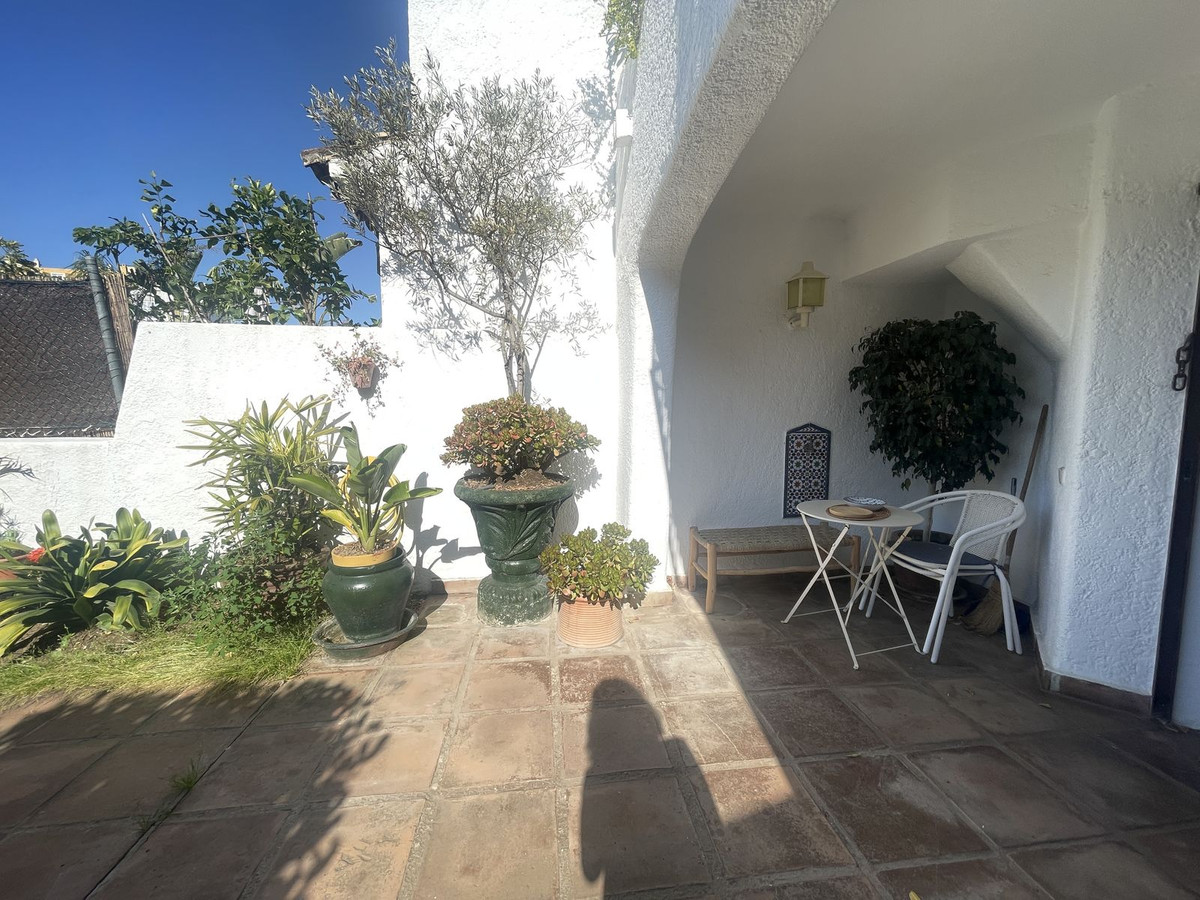 Geschakelde Woning in Calahonda-12