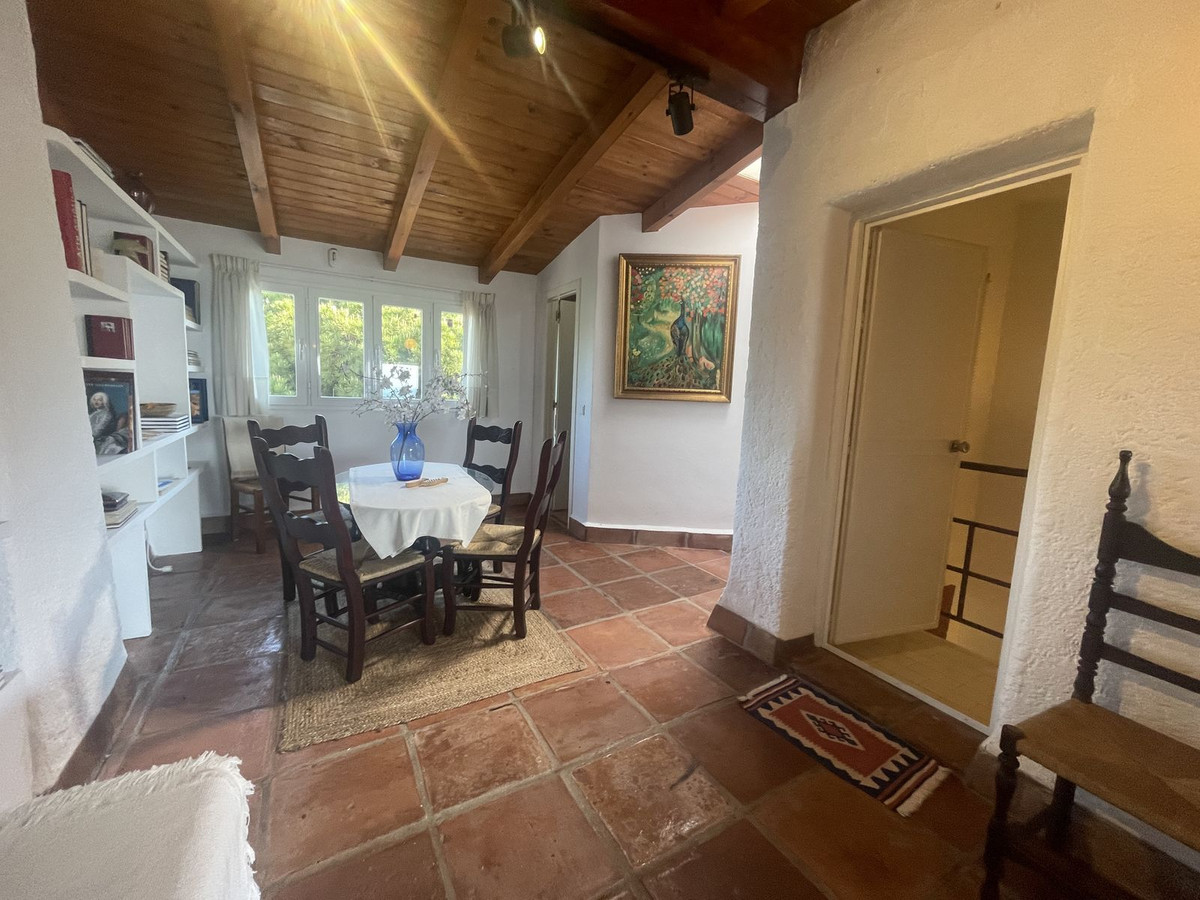 Geschakelde Woning in Calahonda-22