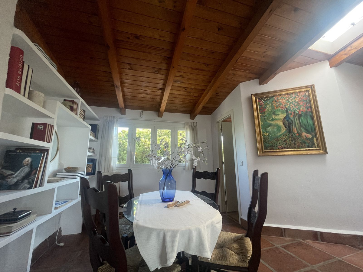 Geschakelde Woning in Calahonda-23