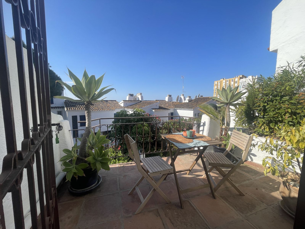 Geschakelde Woning in Calahonda-3