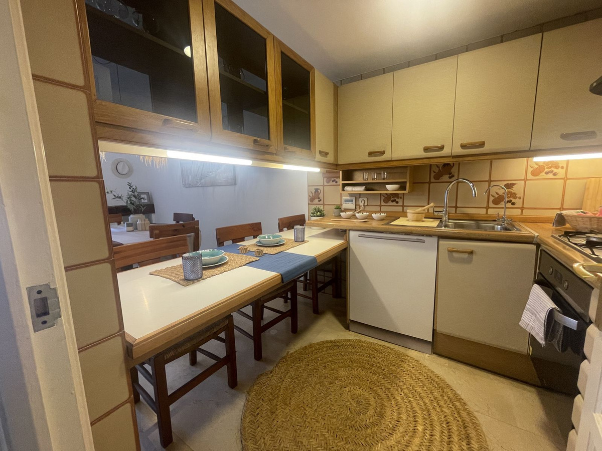 Geschakelde Woning in Calahonda-36