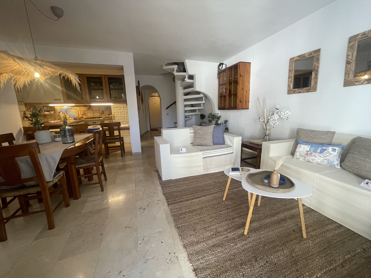 Geschakelde Woning in Calahonda-5