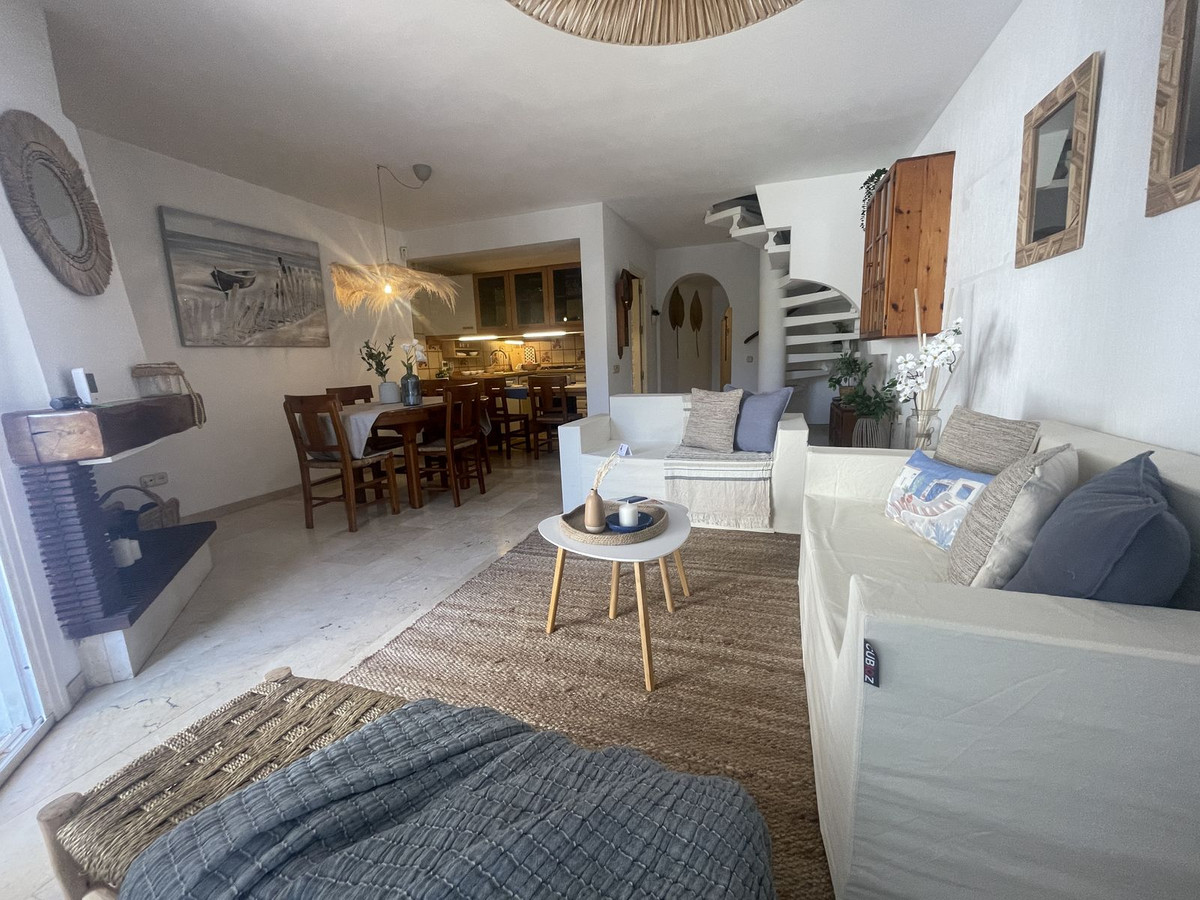 Geschakelde Woning in Calahonda-7