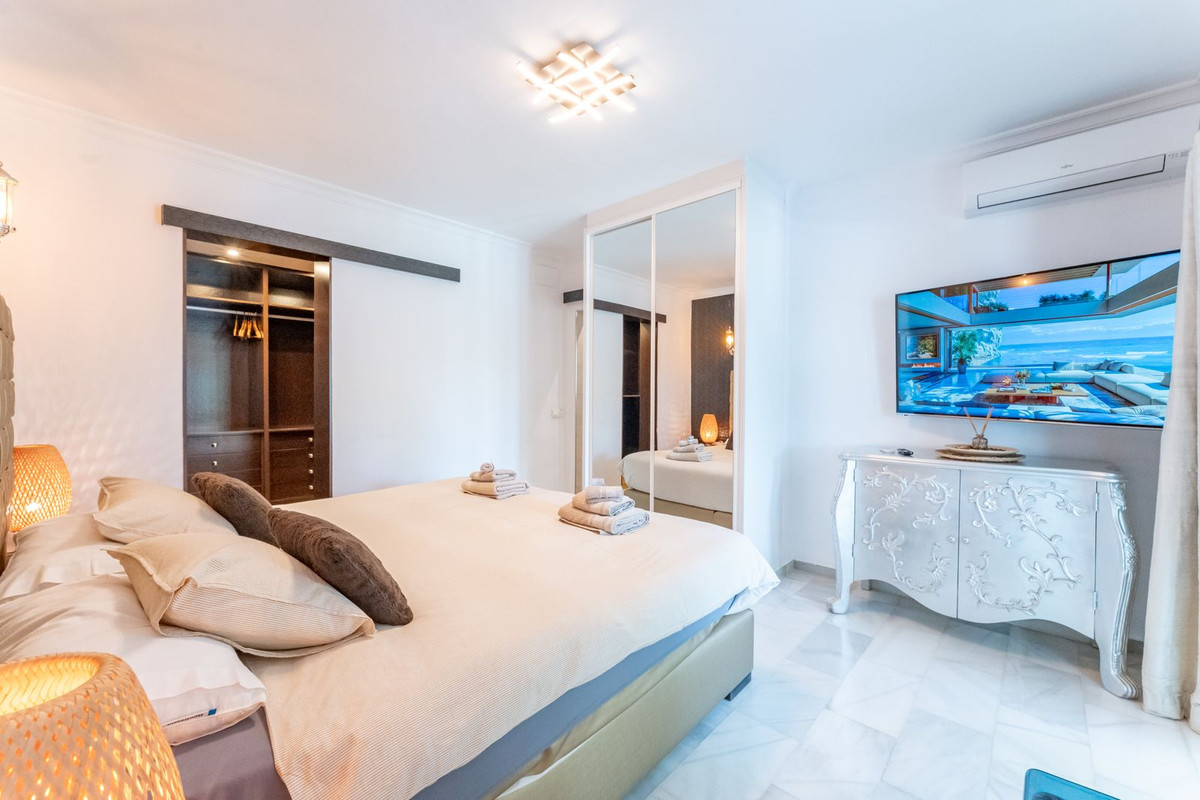 Huis te koop in Calahonda | 4 slaapkamers H5052349