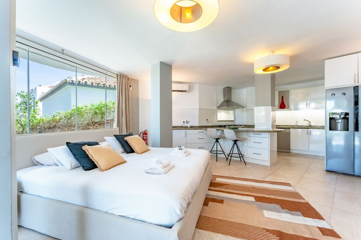 Huis te koop in Calahonda | 4 slaapkamers H5052349