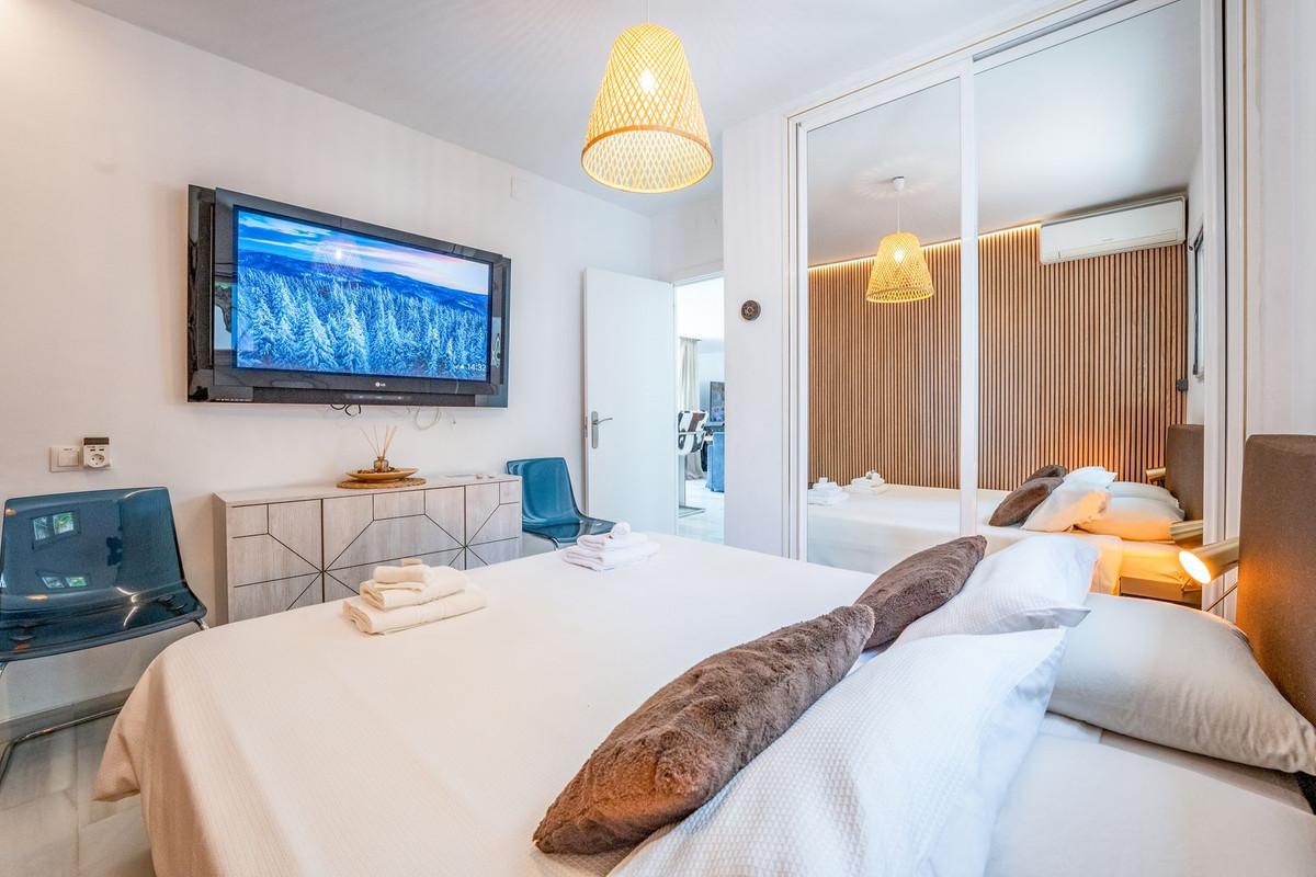 Huis te koop in Calahonda | 4 slaapkamers H5052349