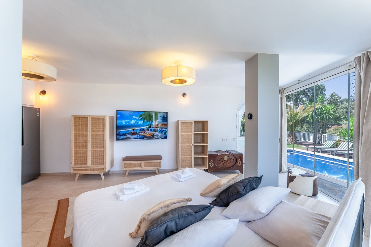 Huis te koop in Calahonda | 4 slaapkamers H5052349