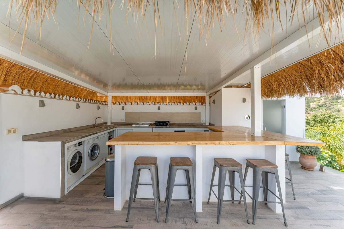 Huis te koop in Calahonda | 4 slaapkamers H5052349