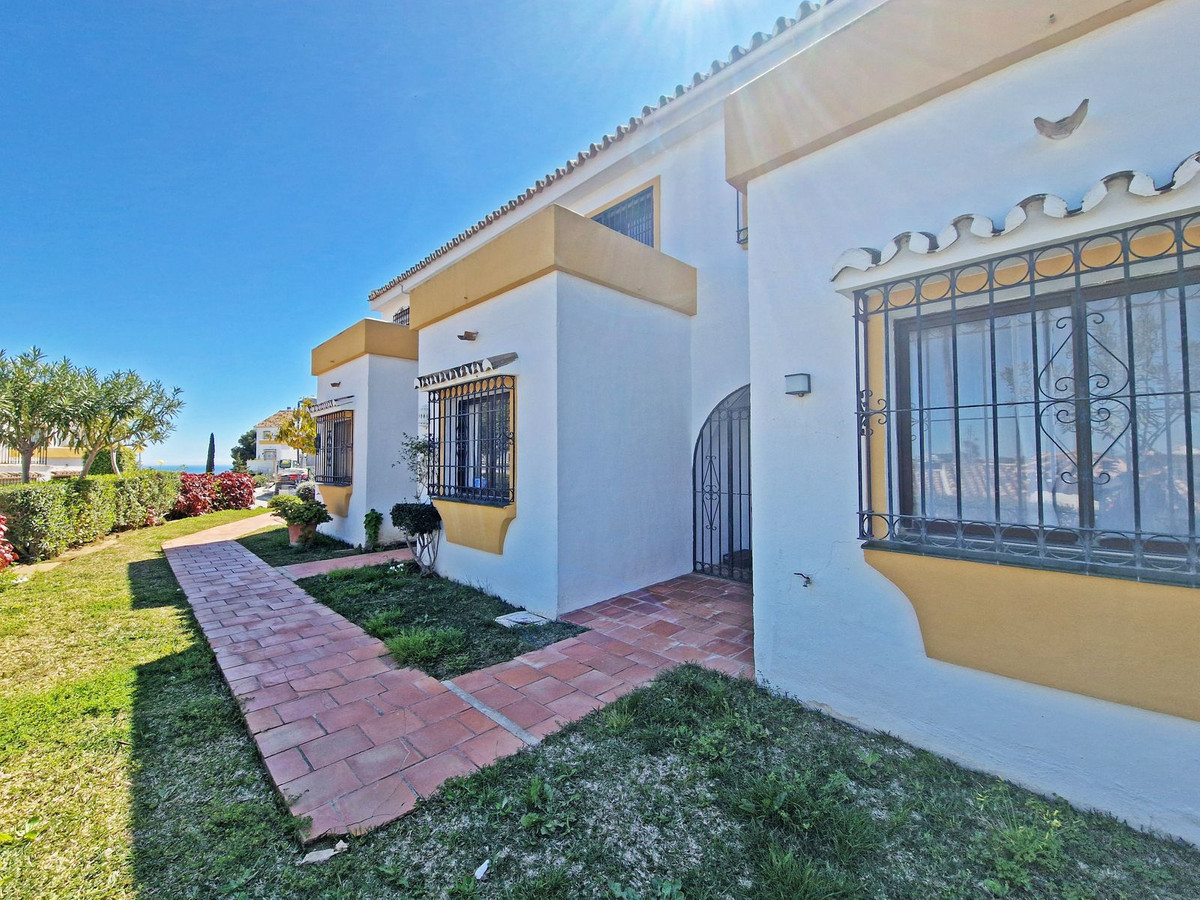 Semi-Vrijstaande Villa in Calahonda-58