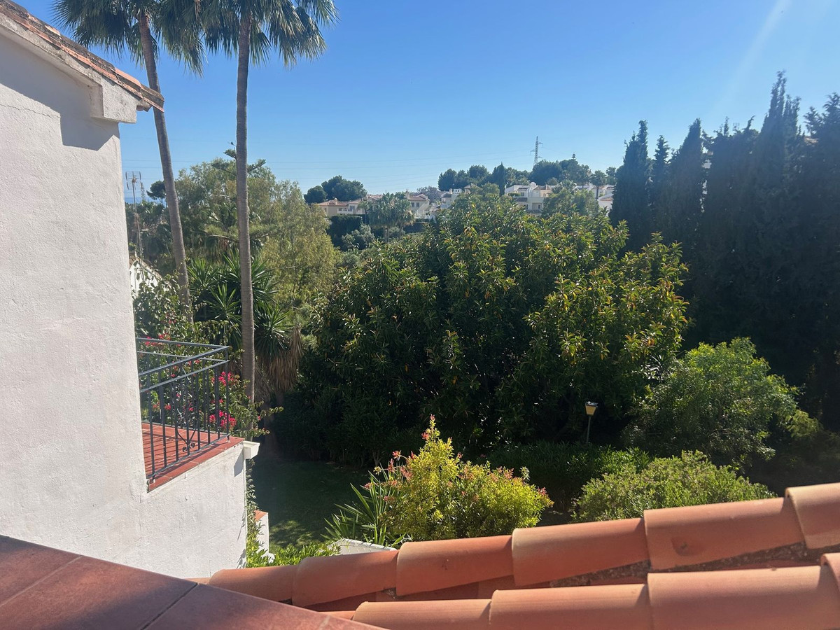 Huis te koop in Calahonda | 4 slaapkamers H5059090