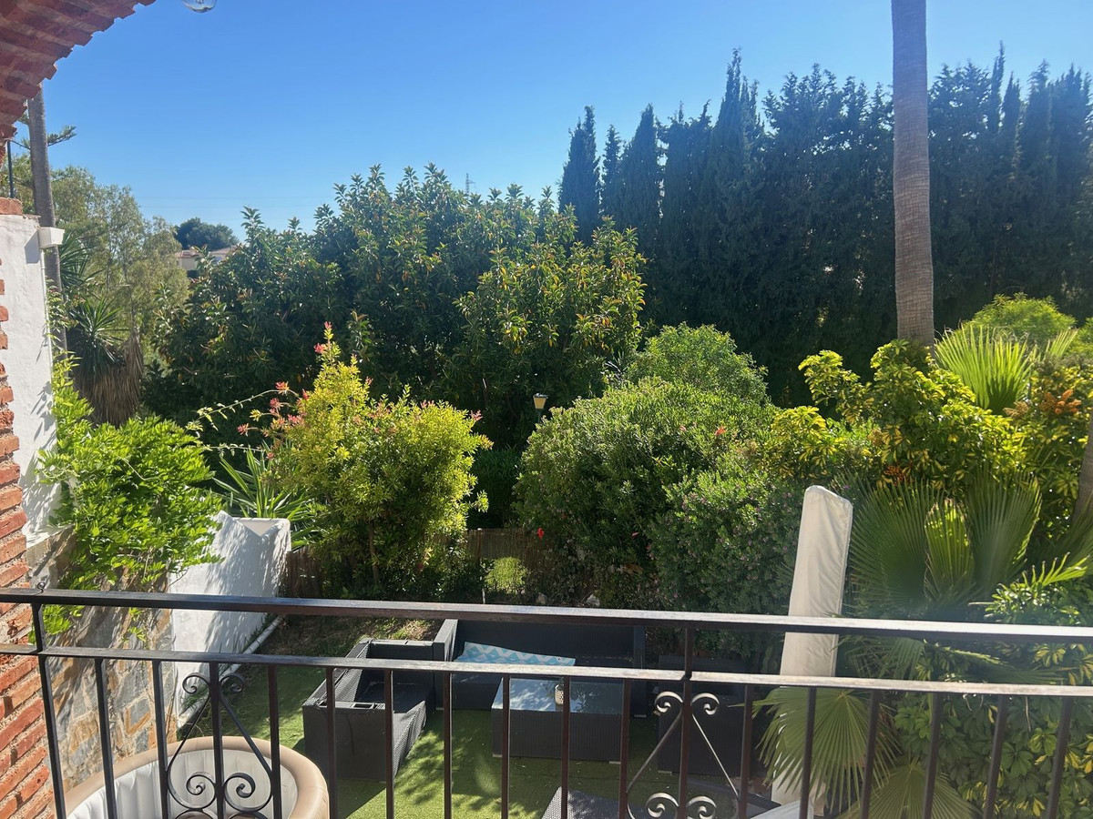 Huis te koop in Calahonda | 4 slaapkamers H5059090