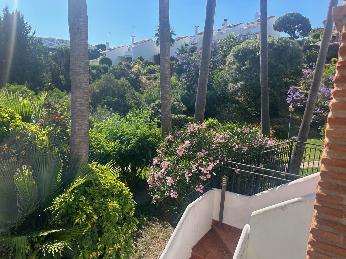 Huis te koop in Calahonda | 4 slaapkamers H5059090