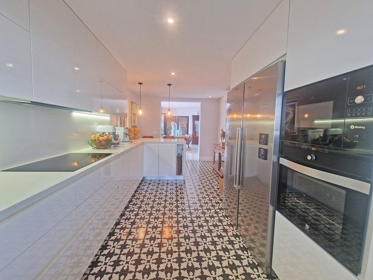 Huis te koop in Calahonda | 4 slaapkamers H5065051