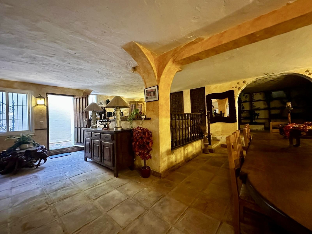 Property main view 54