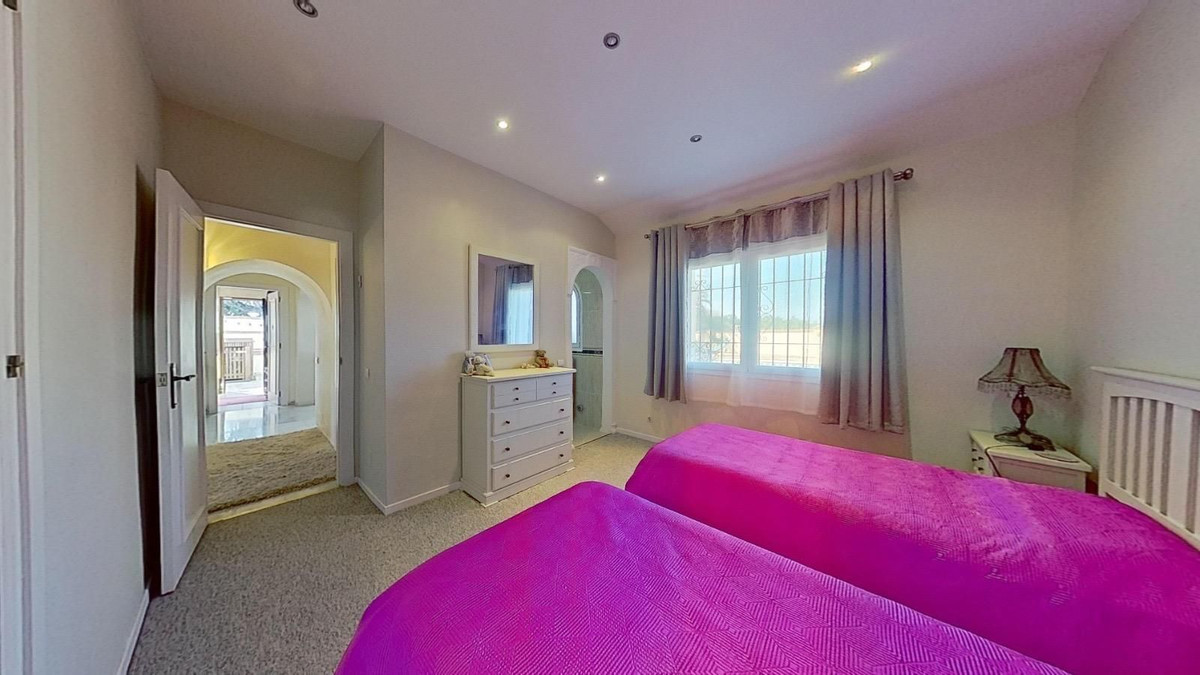 Huis te koop in Calahonda | 3 slaapkamers H5083189