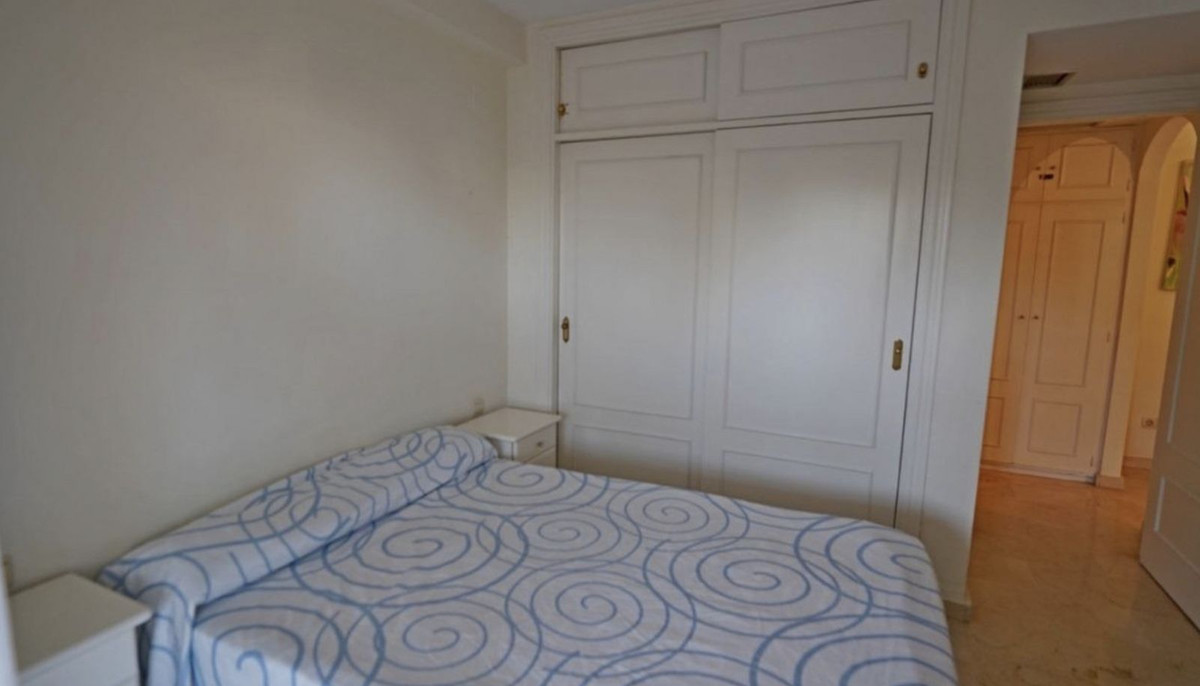 Appartement te koop in Calahonda | 1 slaapkamers H5134444