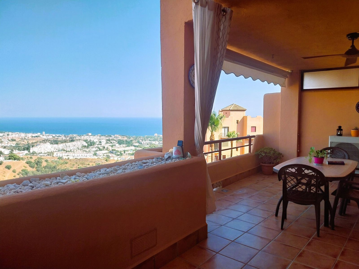Appartement te koop in Calahonda | 2 slaapkamers H5141524