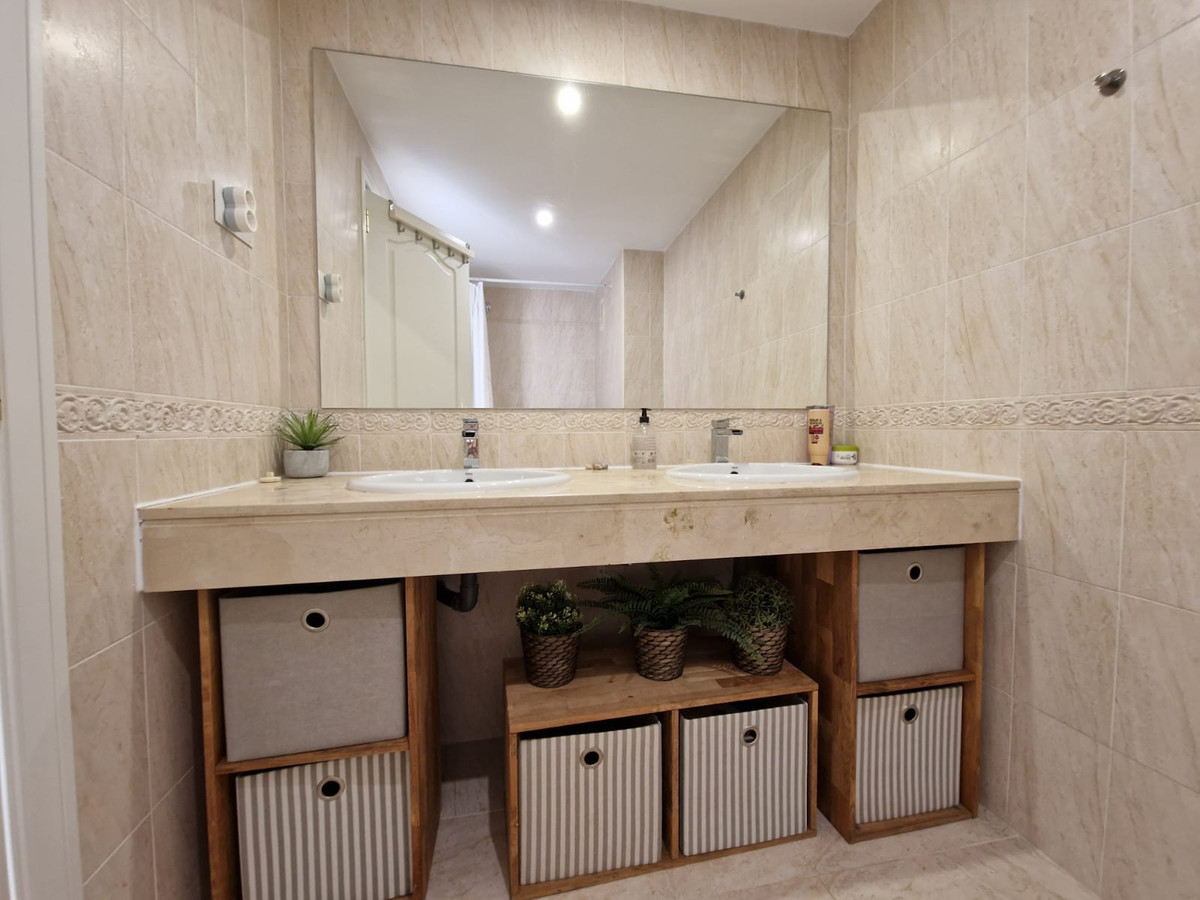 Appartement te koop in Calahonda | 2 slaapkamers H5143450