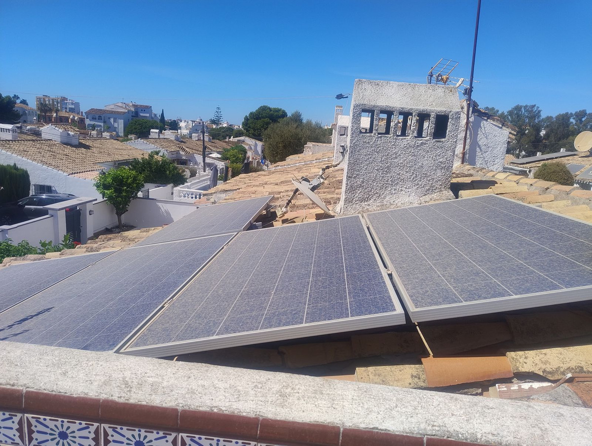 Huis te koop in Calahonda | 4 slaapkamers H5159545