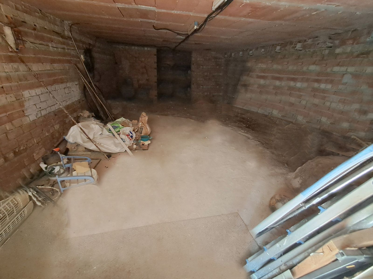 Property main view 33