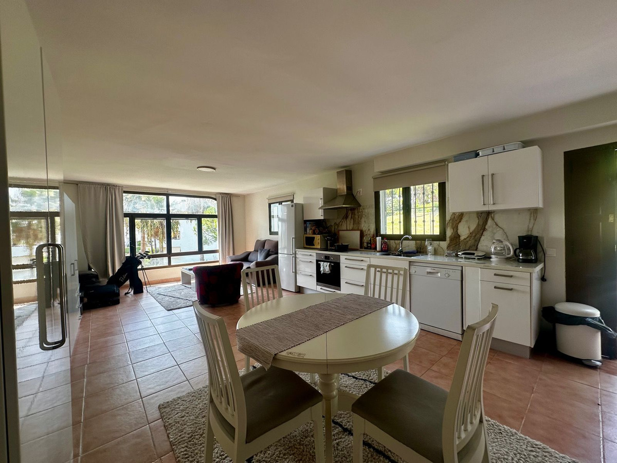 Huis te koop in Calahonda | 4 slaapkamers H5199925