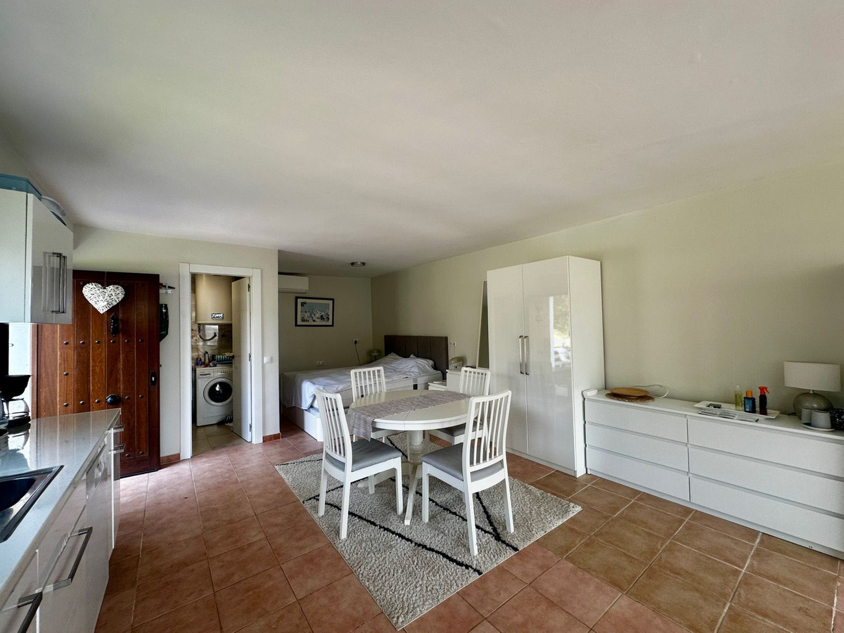 Huis te koop in Calahonda | 4 slaapkamers H5199925