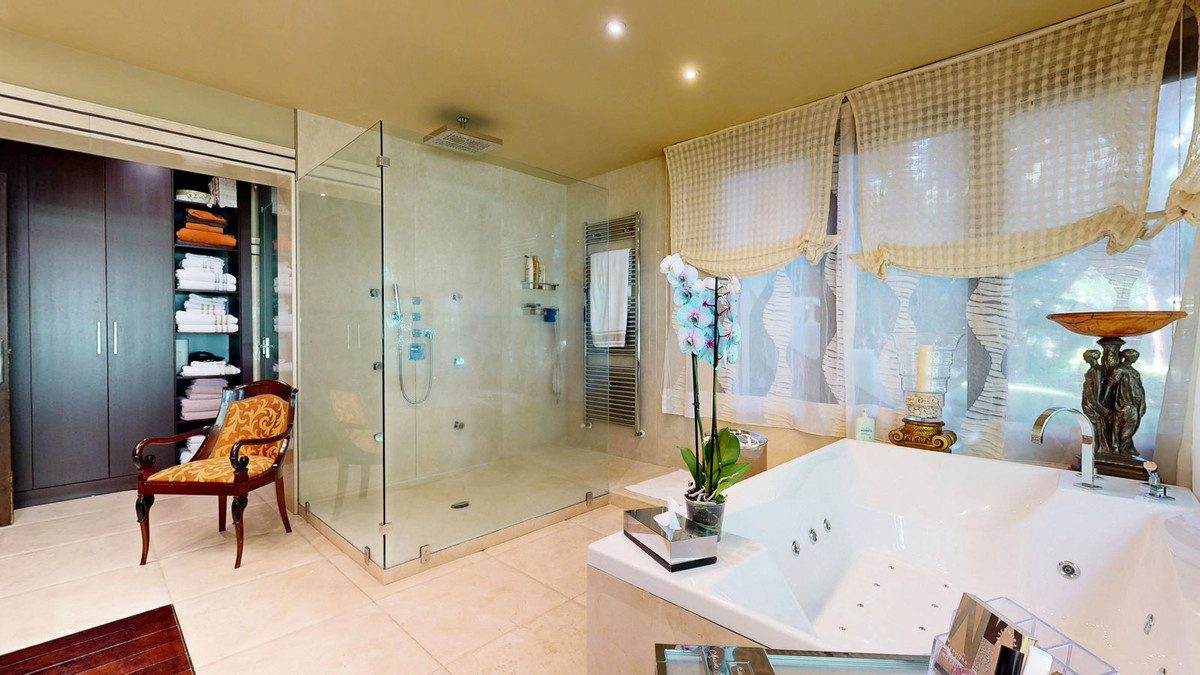 Property main view 40