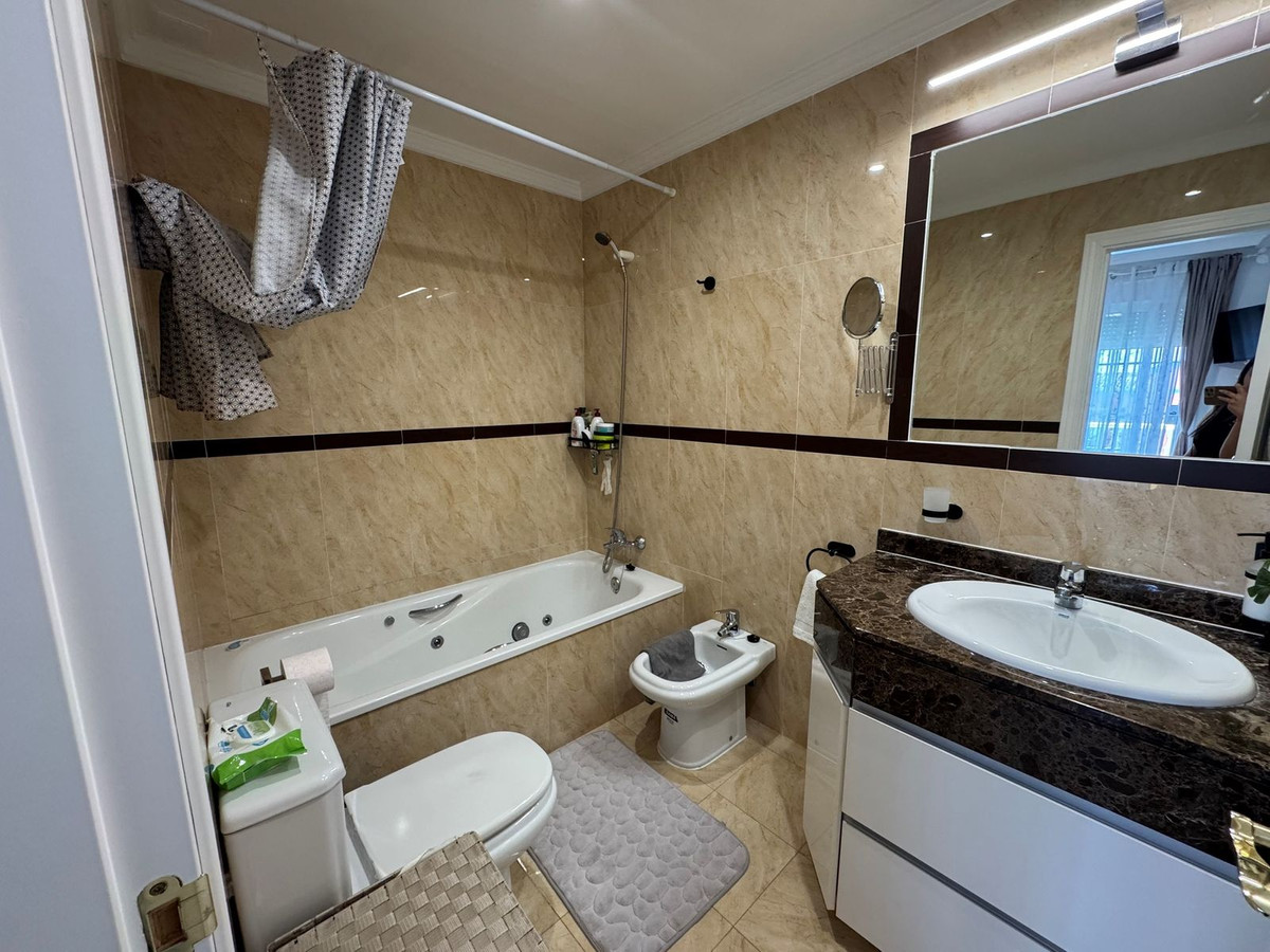 Huis te koop in Calahonda | 4 slaapkamers H5252233