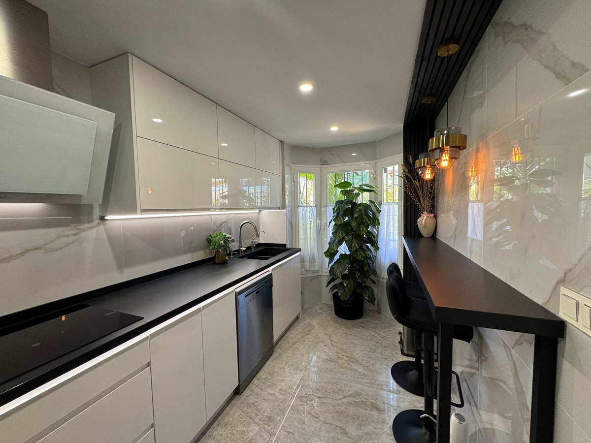 Huis te koop in Calahonda | 4 slaapkamers H5252233