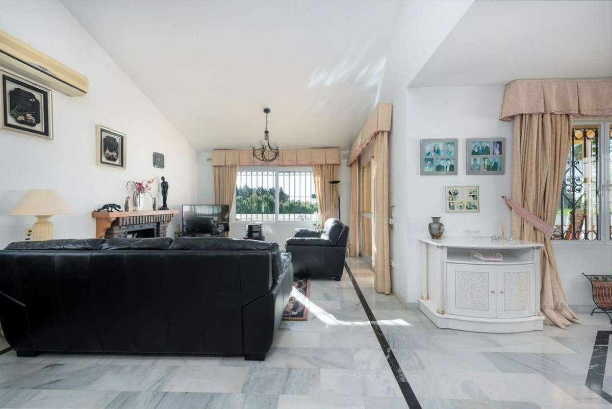 Huis te koop in Calahonda | 3 slaapkamers H5264644