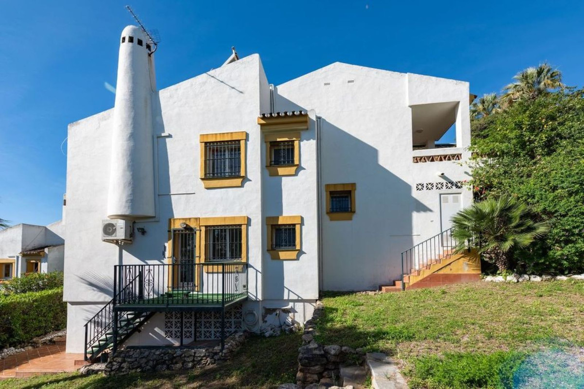 Huis te koop in Calahonda | 3 slaapkamers H5264644