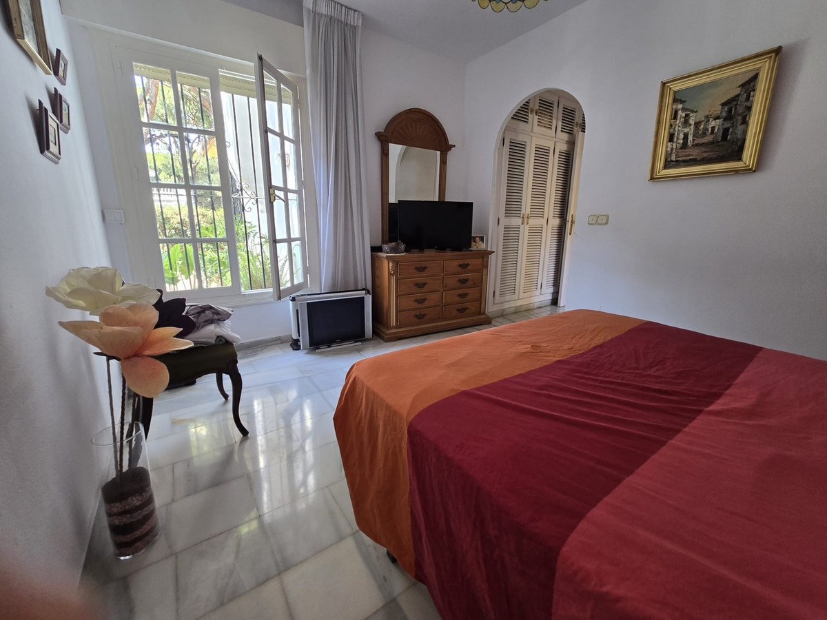 Penthouse te koop in Calahonda | 4 slaapkamers H5272579