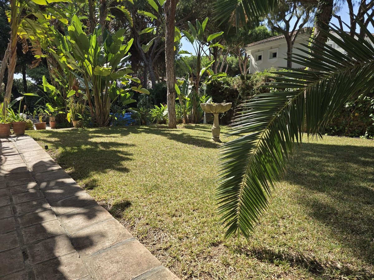 Penthouse te koop in Calahonda | 4 slaapkamers H5272579