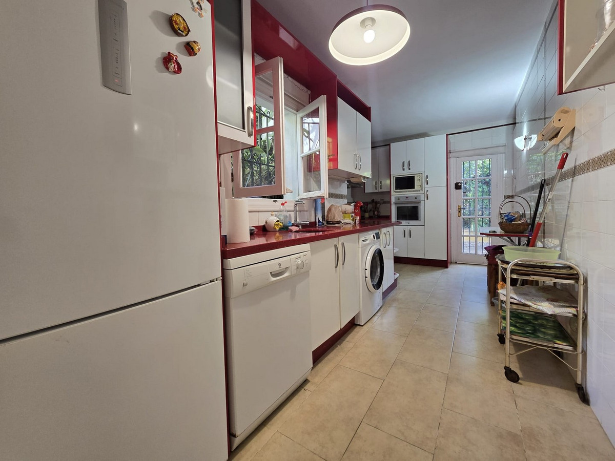 Penthouse te koop in Calahonda | 4 slaapkamers H5272579